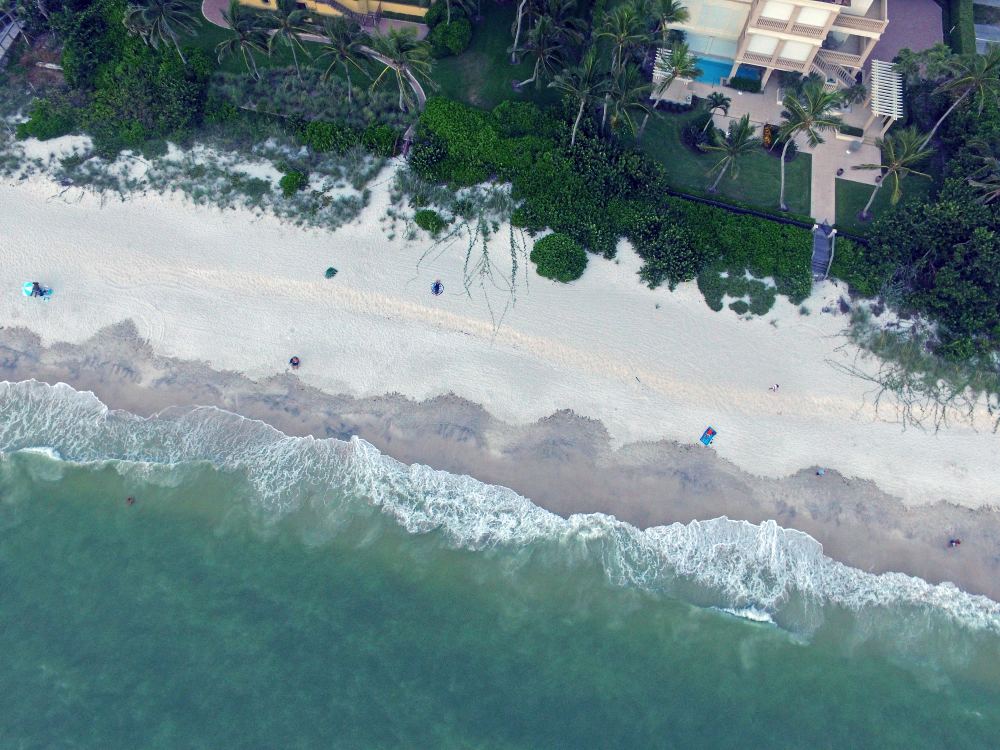 STOCK IMAGE NAPLES BEACH