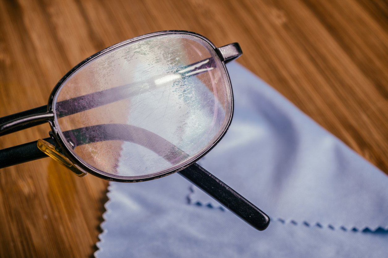 Solving Common Eyewear Issues: Slipping, Fogging, and Scratching ...