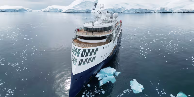 Ocean Explorer Exterior