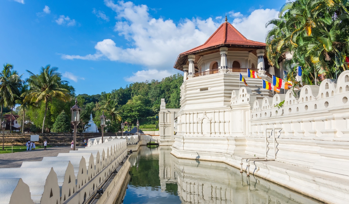 Temple of the tooth in Kandy, Sri Lanka