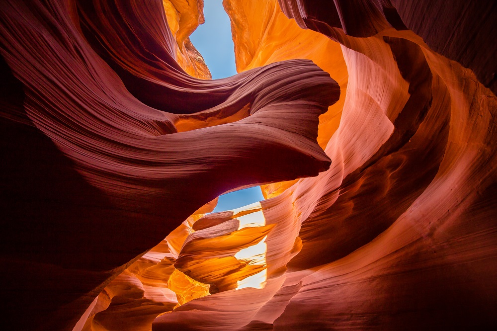 Curves and slopes of Antelope Canyon in Arizona