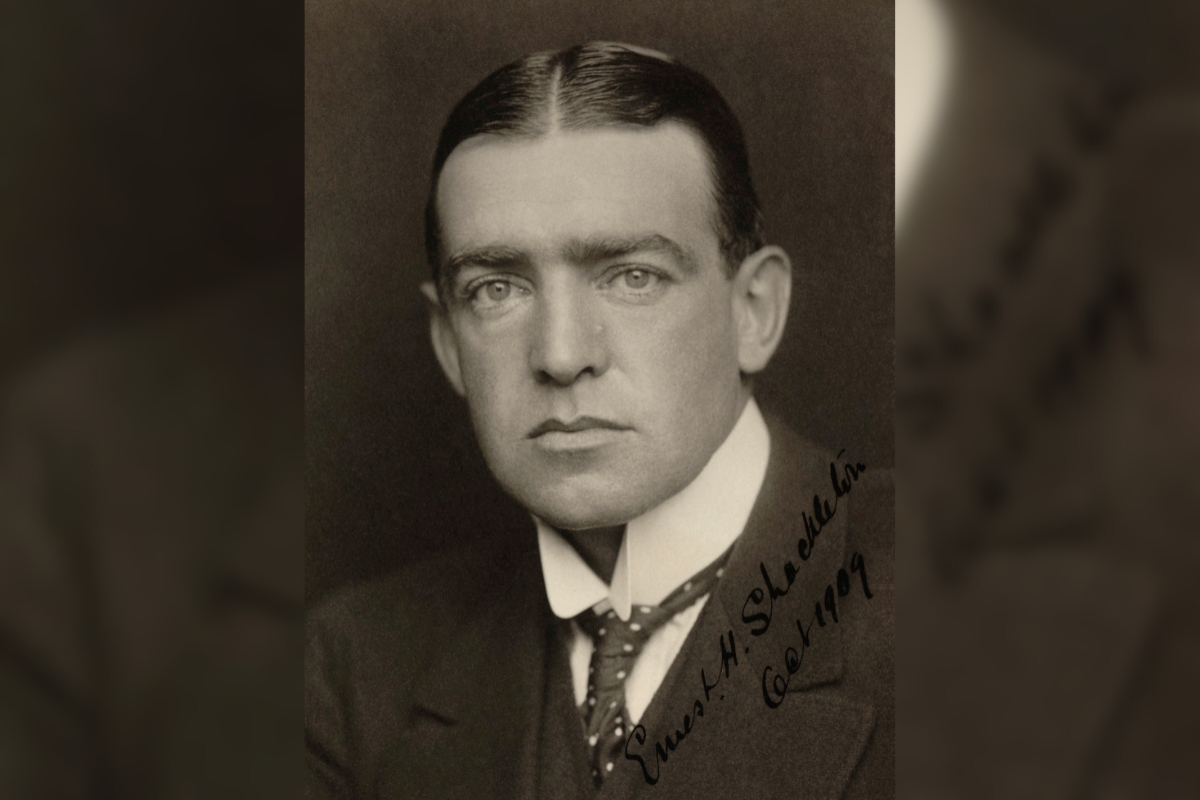 Sir Ernest Shackleton portrait taken before 1909