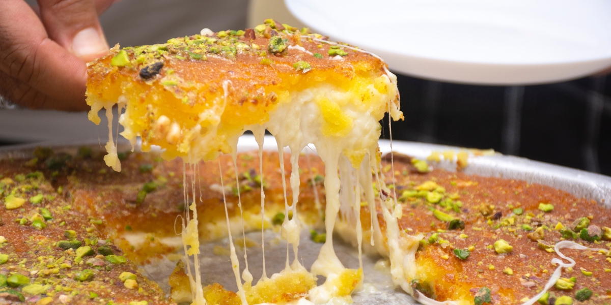 Knafeh dessert, Jordanian food cuisine