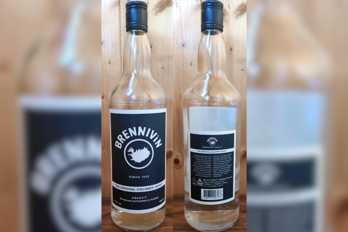 Brennevin, 1 liter bottle, front and back. Icelandic liquor, Iceland drink