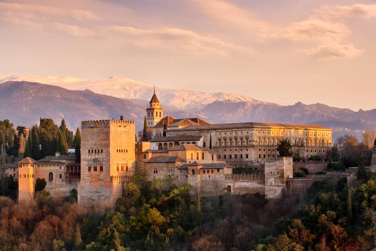 Alhambra’s historic elegance in the cool season