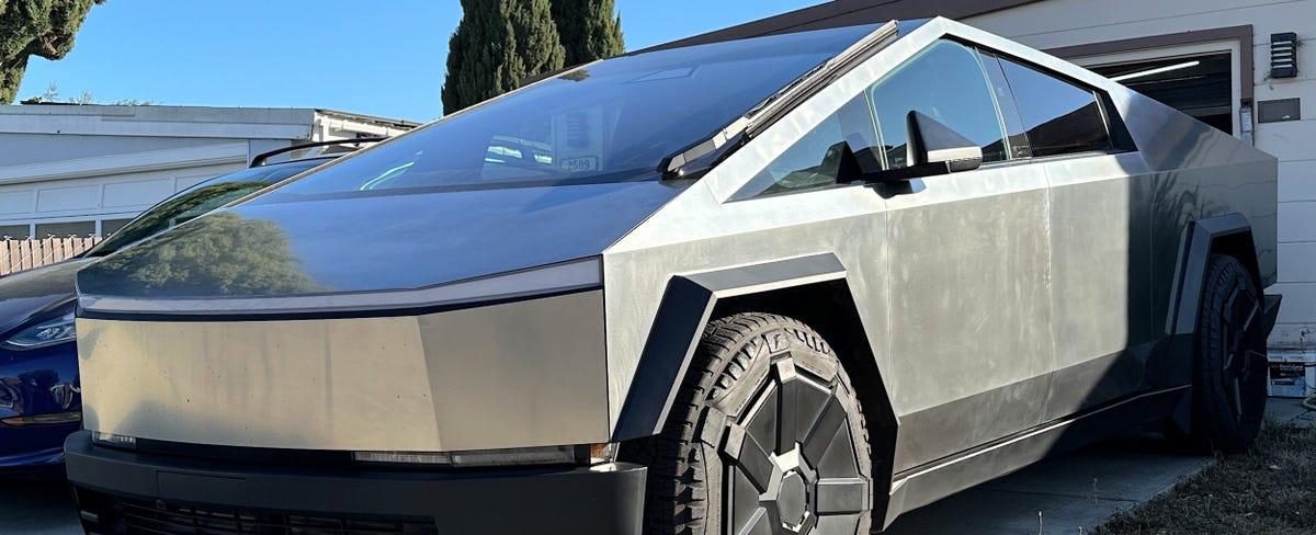 Tesla really didn't want to add side mirrors to the Cybertruck