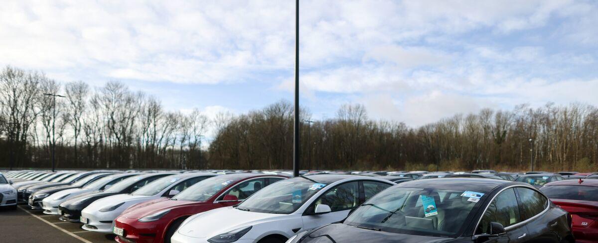 Why Elon Musk Keeps Raising, Lowering Tesla (TSLA) Prices