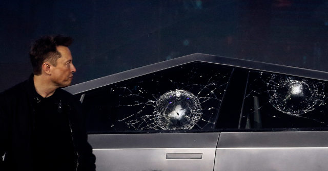 Early Tesla Cybertruck Buyers Report Rusty EVs After Rain Exposure