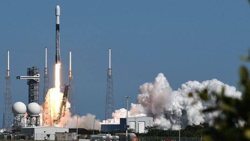 Elon Musk doubles down on his promise to ditch Delaware. SpaceX is headed for Texas incorporation | CNN Business