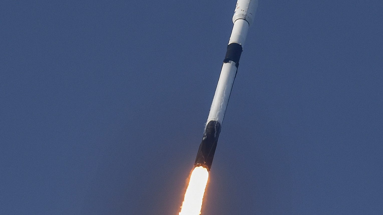 SpaceX wrapped up Father's Day with a Cape Canaveral Falcon 9 launch