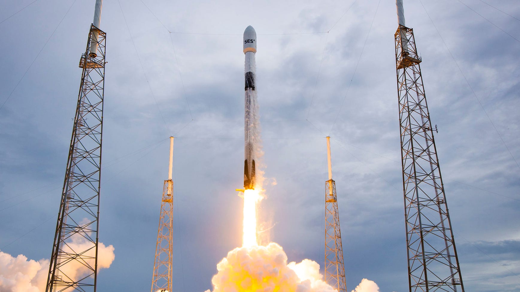 Cape Canaveral weather mostly OK for Friday's SpaceX Falcon 9 launch