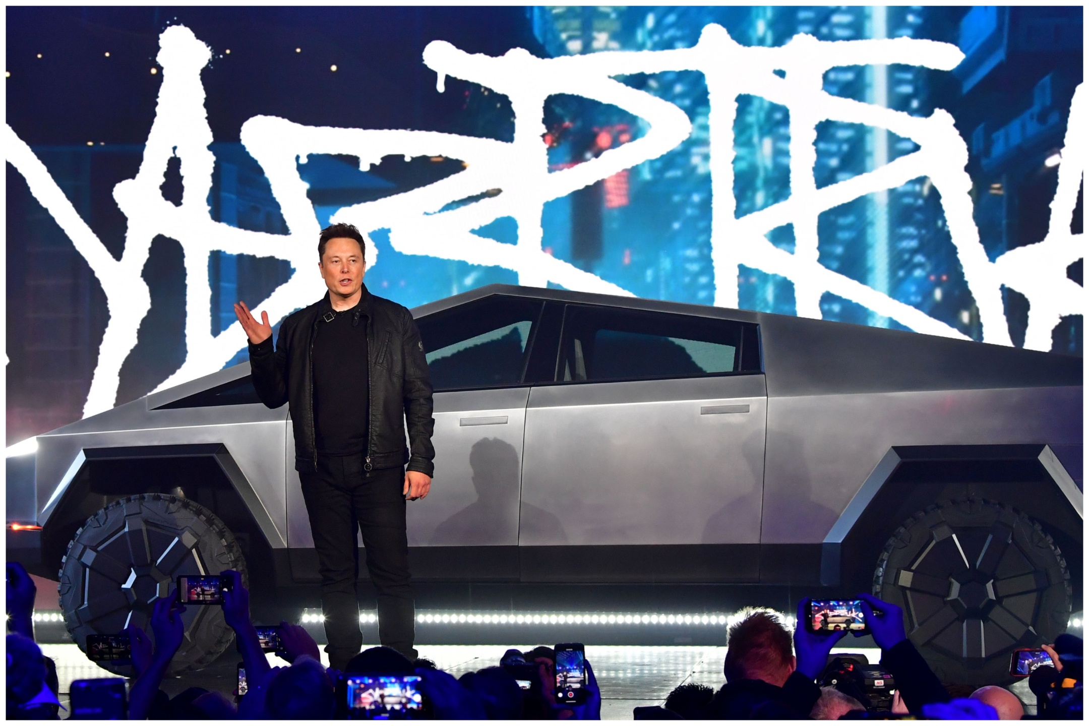 Tesla Cybertruck drifts on ice in new video