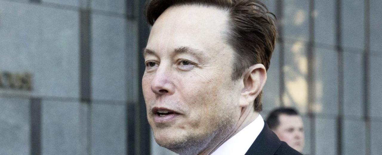 Elon Musk claims the US government had ‘full access’ to private Twitter DMs