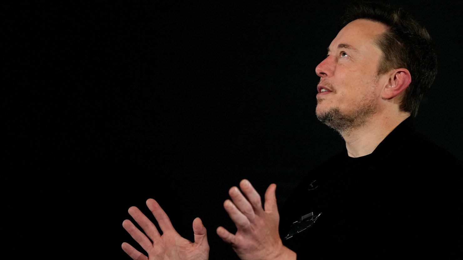 Elon Musk—Who Cofounded OpenAI—Is Reveling in Its Tailspin