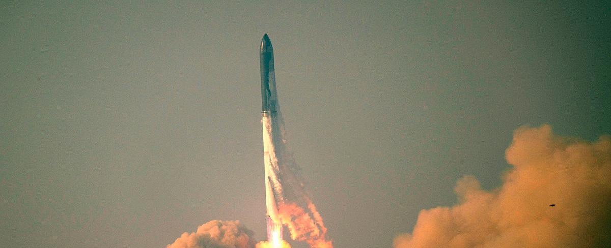 City Annoyed When SpaceX Launch Coats It in Layer of Grime