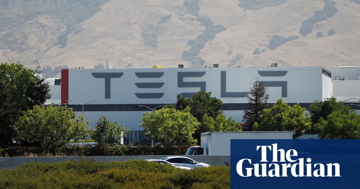 UAW wants to unionize Tesla. It faces a tough and high-profile battle with Musk