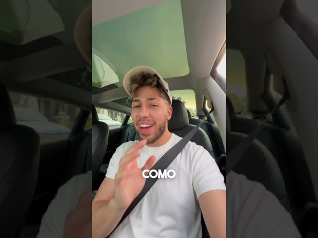 ESTO HACE UN TESLA CUANDO VE UN CYBERTRUCK  😳😱 #viral #trending #tesla #elonmusk #soyjuanjoselv