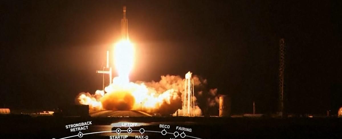SpaceX Falcon Heavy rocket lifts off from Cape Canaveral