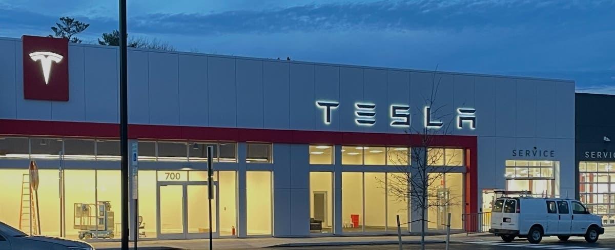Tesla Opens 1st Bucks County Store