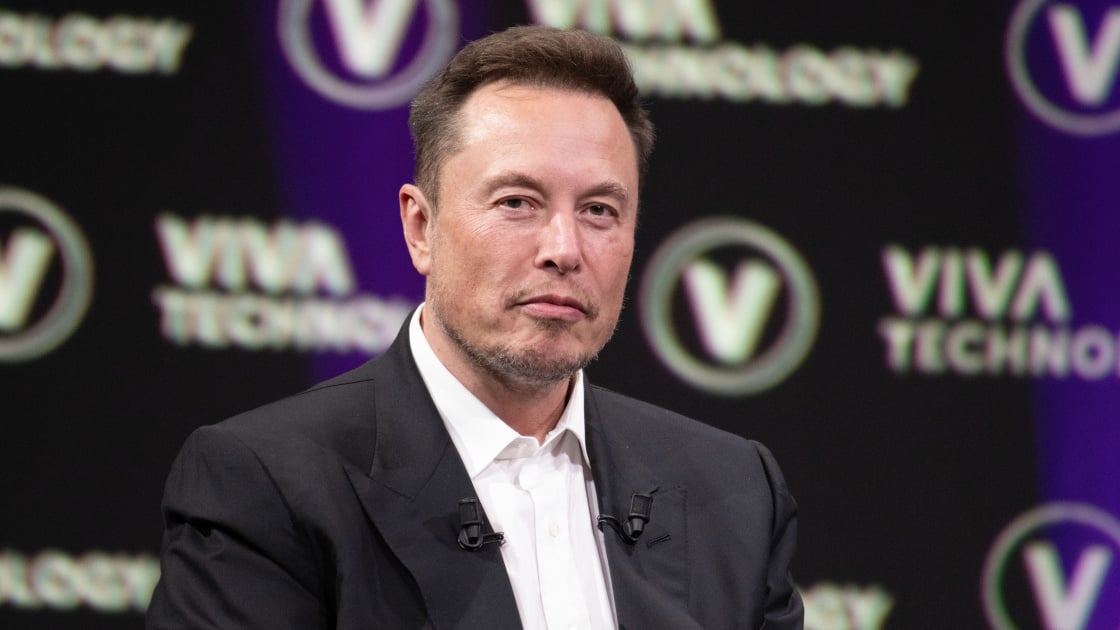 Elon Musk Must Testify In SEC Investigation Of His Twitter Takeover