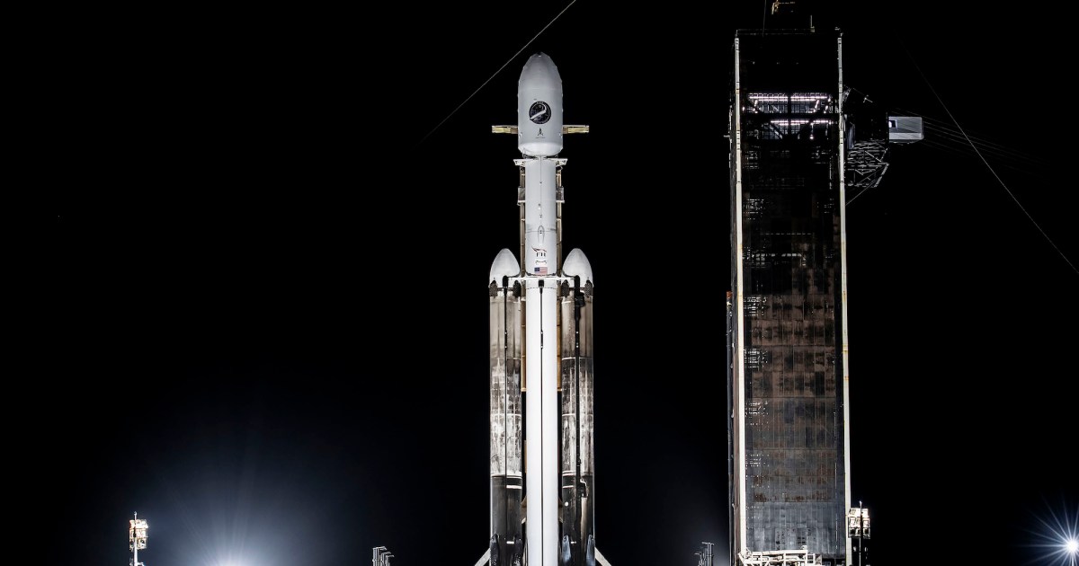 SpaceX gears up for 5th try at launching Falcon Heavy rocket | Digital Trends