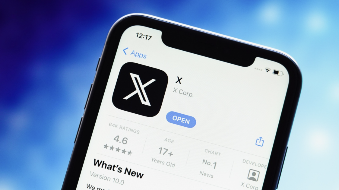 Elon Musk: Twitter Will Remove Retweet and 'Like' Counts From Feeds