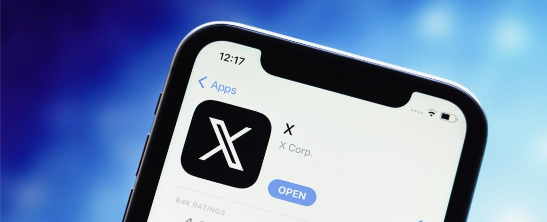 Elon Musk: Twitter Will Remove Retweet and 'Like' Counts From Feeds
