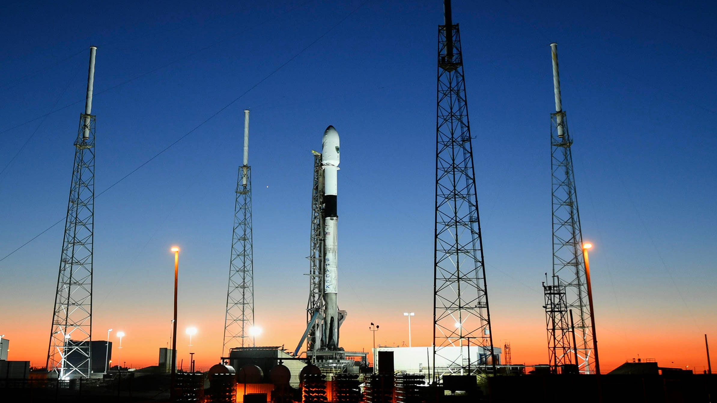 Live Updates: SpaceX Falcon 9 launch and Cape landing set for Thursday