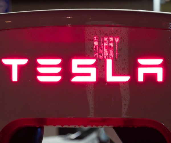 US Prosecutors: China-based Canadian Stole Tesla Secrets