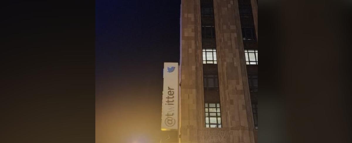 Elon Musk Painted Over the ‘W’ on the Twitter Headquarters Sign