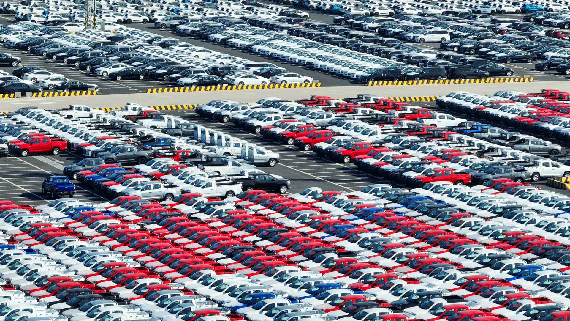 Forget Tesla. Portfolio manager names another way to play EV market