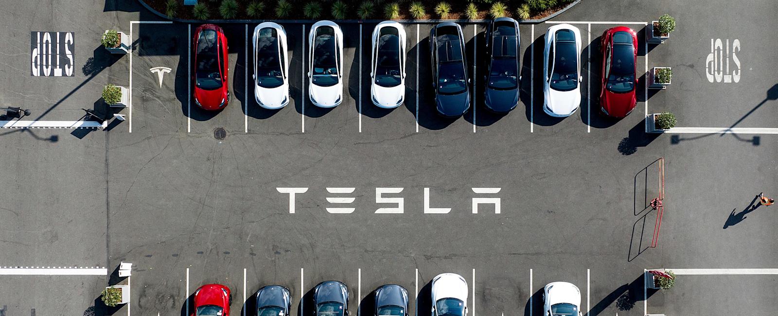 Tesla sues Swedish agency as striking workers halt delivery of license plates of its new vehicles