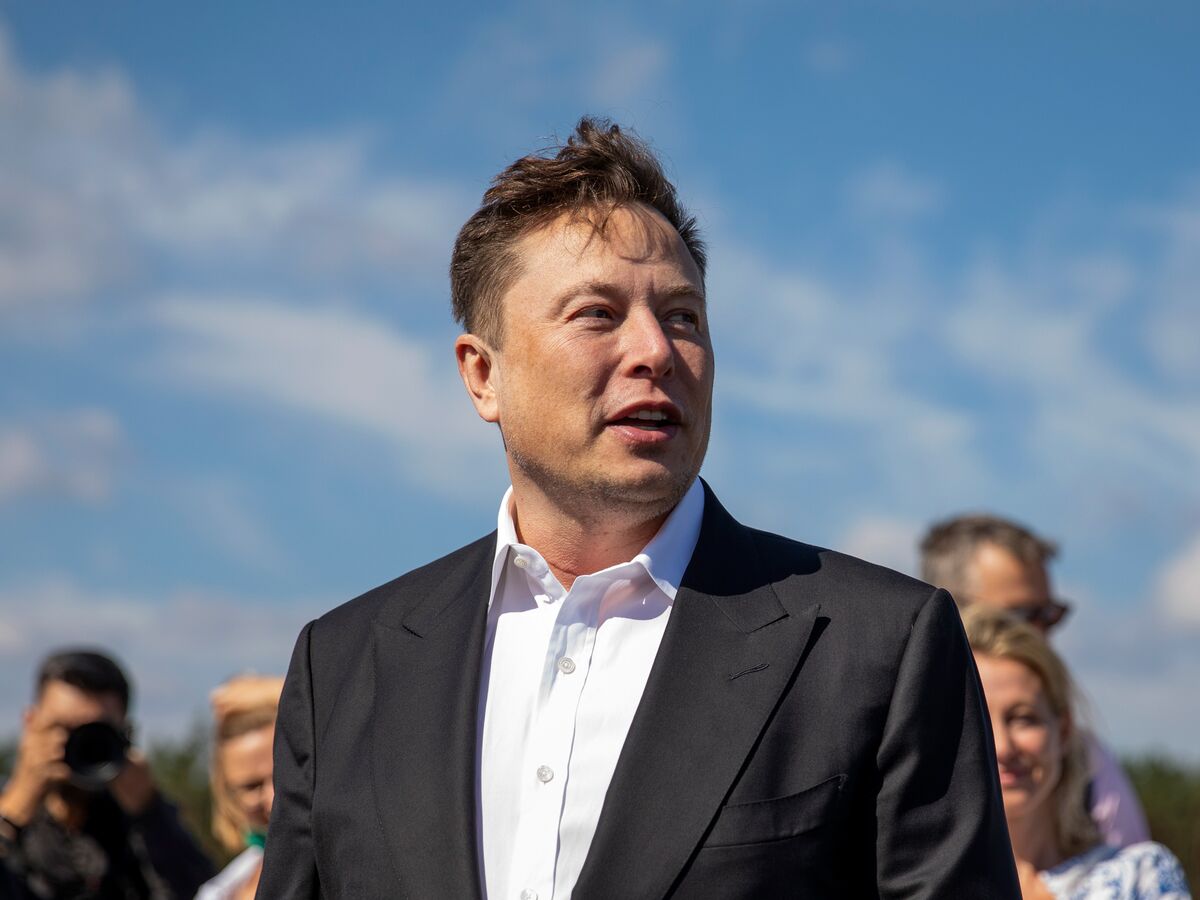 Elon Musk Is Planning Startup That Will Rival OpenAI, FT Says
