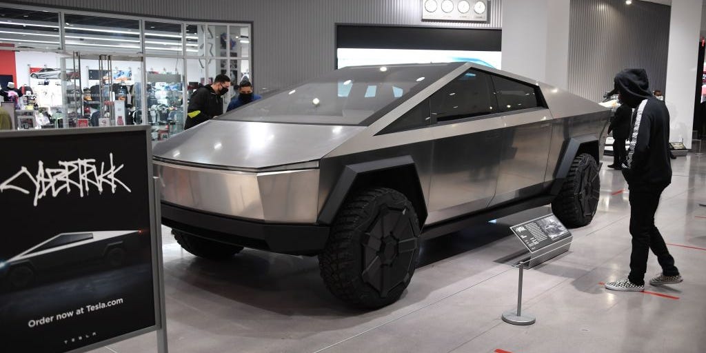 Tesla Reinstates Clause That Threatens to Sue Cybertruck Resellers for $50K