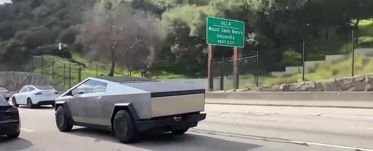 Tesla Truck on the 405.