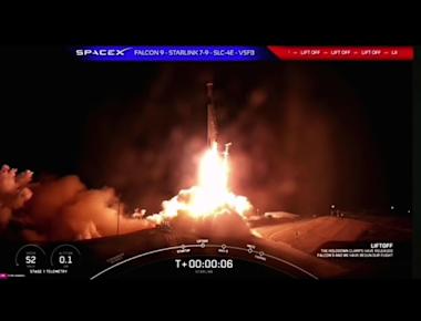 SpaceX Falcon 9 Rocket Starlink Group (7-9)