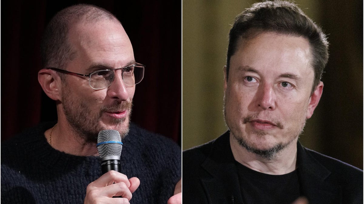 Darren Aronofsky to direct A24's Elon Musk biopic