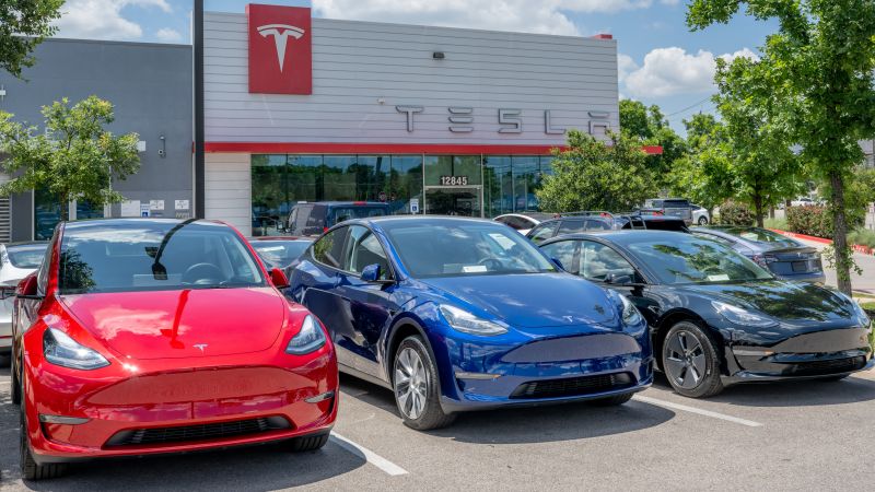 What’s wrong with Tesla? | CNN Business