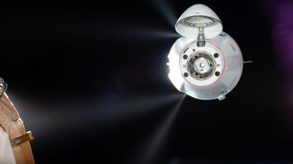 Live Coverage Underway of SpaceX Dragon Cargo Spacecraft Departure
