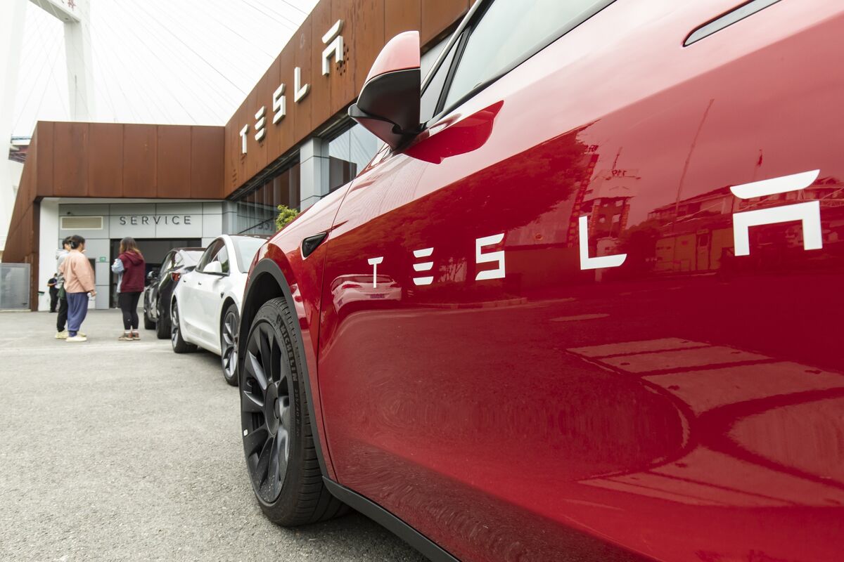 (TSLA) Tesla China Sales Rise as Orders Flow In to Beat Price Rises