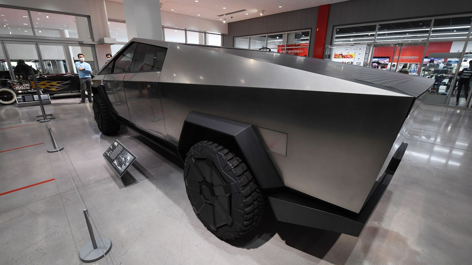 As ‘Radical’ Tesla Cybertruck Hype Soars, Naysayers Pounce