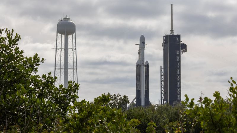 SpaceX Falcon Heavy launches X-37B plane, one of the US military’s most fascinating secrets