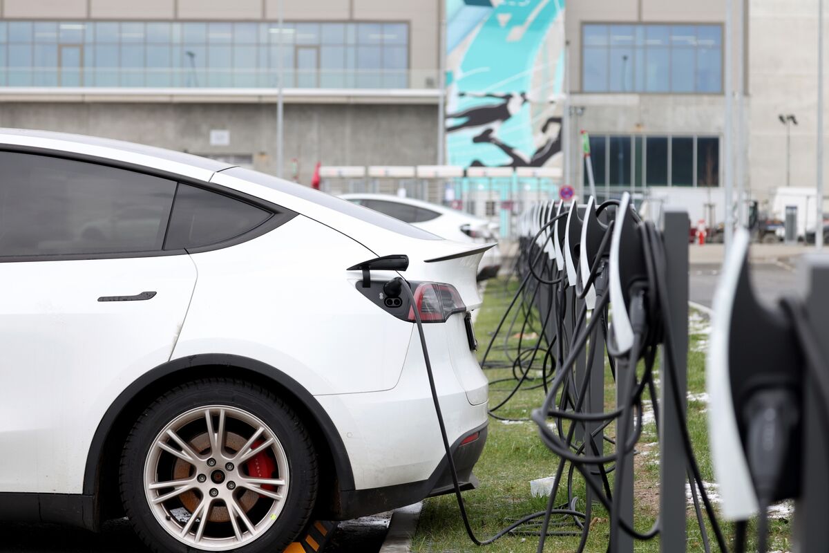 CATL Working With Tesla on Fast-Charging Cells, Supplying Nevada