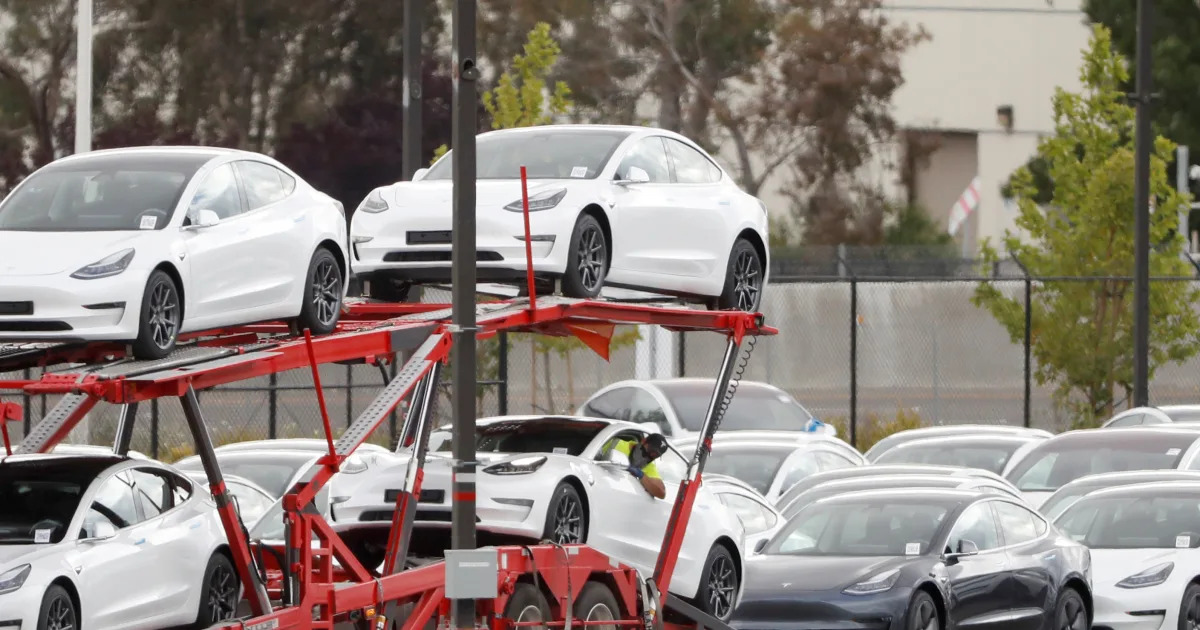Tesla sets new company record after delivering more than 422,000 EVs in Q1 2023 | Engadget