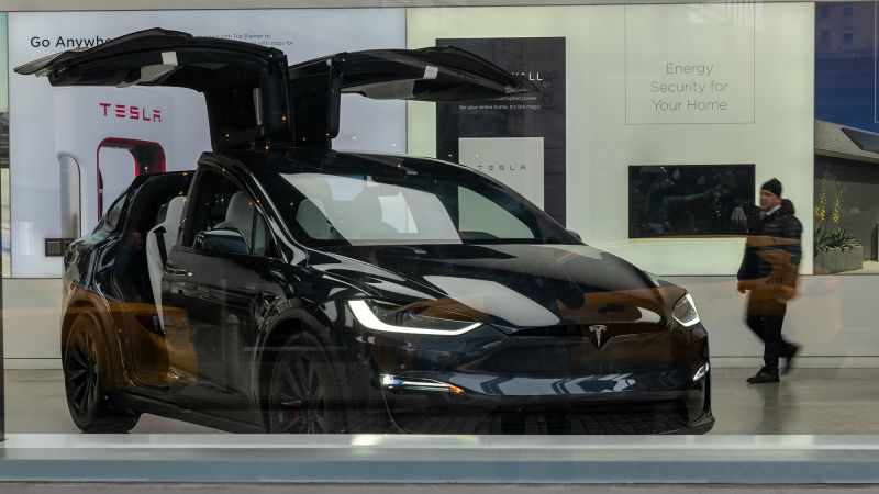 Musk said Tesla cars would rise in value, but here’s what really happened | CNN Business
