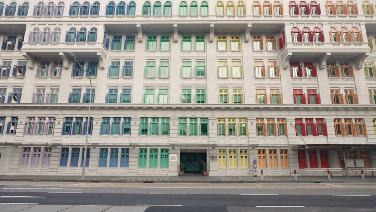 Tesla First Commercial Features $165,000 Model 3, No Autopilot