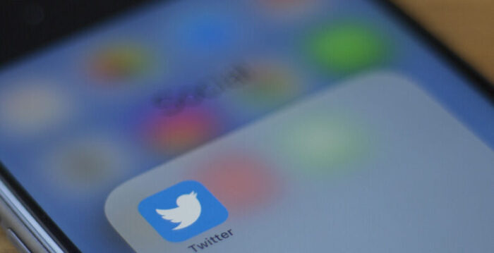 Elon Musk dice que Twitter está eliminando cuentas inactivas y liberando nombres de usuario deseados