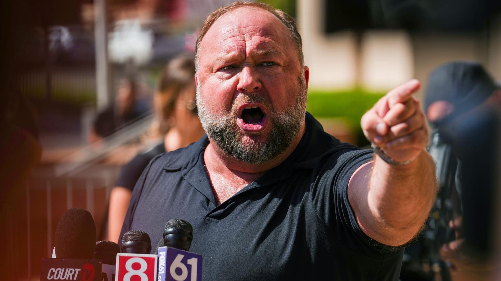 Elon Musk Signals Alex Jones Could Be Reinstated To X 5 Years After Twitter Permanently Banned Him