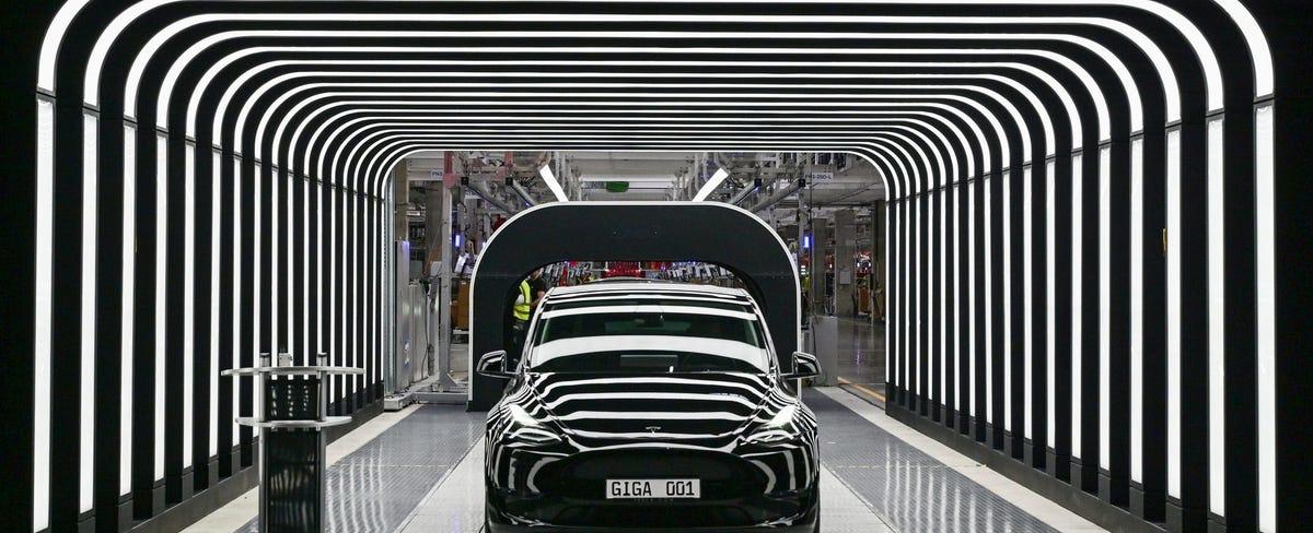 Two Men Have Been Accused of Stealing Tesla Trade Secrets: Report