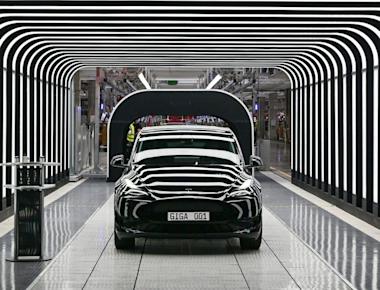 Two Men Have Been Accused of Stealing Tesla Trade Secrets: Report